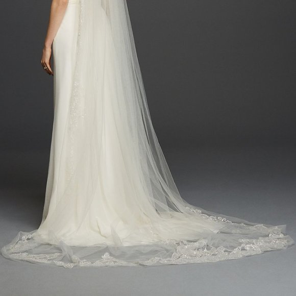 David\'s Bridal One Tier Cathedral Sequin Embroidered Edge Veil main image 5